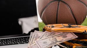 Breaking Down the Bank: How Much Money Do Sports Broadcasters Make?